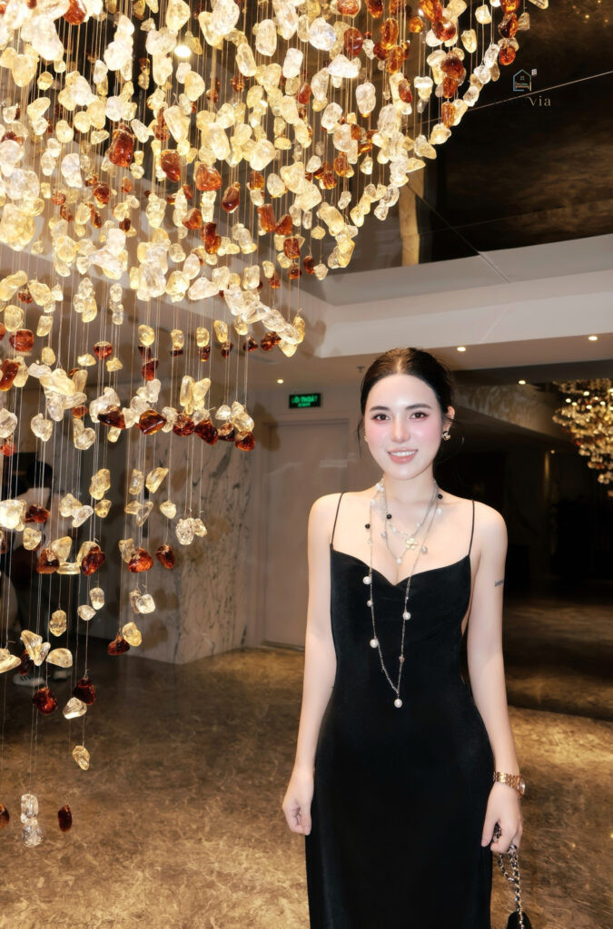 Home 3 Roxanne S. Terrill 1