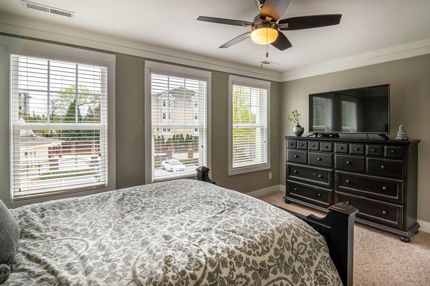 bedroom smoke detector installation with ceiling fan