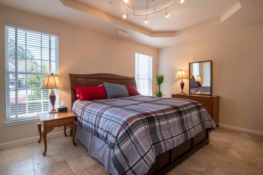 cherry wood bedroom furniture color pairings